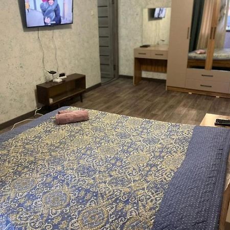 Bokonbaeva 195 Daire Bişkek Dış mekan fotoğraf